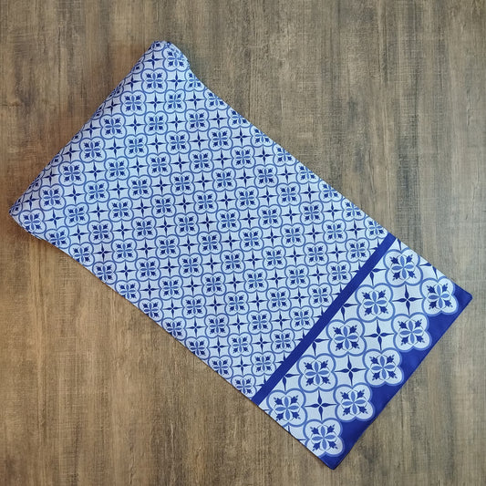 Blue tiles - Table runner